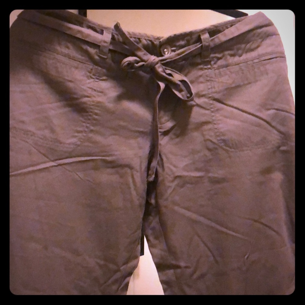 Low rise 100% cotton lightweight pants